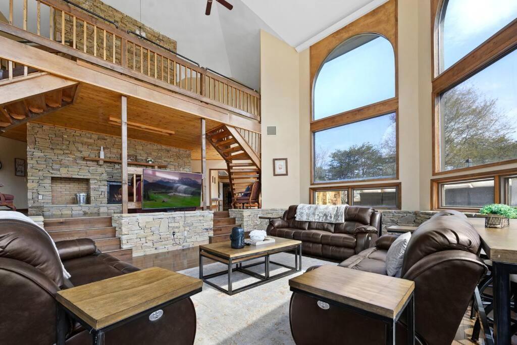 Vila Crestview Estate 5 Acres-Heated Pool-5Min To Strip Pigeon Forge Exteriér fotografie