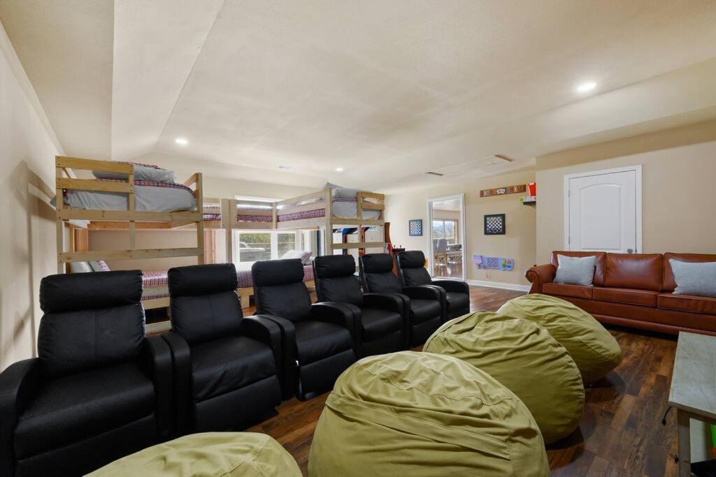 Vila Crestview Estate 5 Acres-Heated Pool-5Min To Strip Pigeon Forge Exteriér fotografie