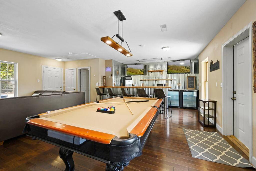 Vila Crestview Estate 5 Acres-Heated Pool-5Min To Strip Pigeon Forge Exteriér fotografie